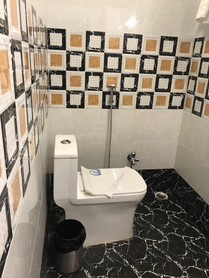 Hotel Anandi Inn Ballia Dış mekan fotoğraf